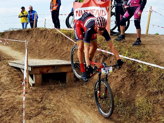 Kulhavý vyhrál třetí díl Pražského MTB poháru v Beckově!