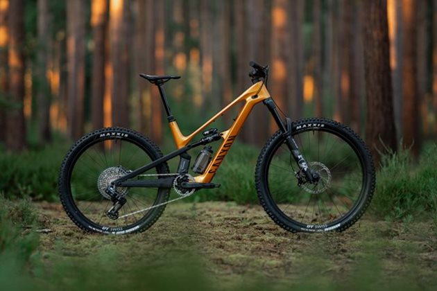 Canyon Spectral:ONfly: Lehké e-MTB s revolučním výkonem