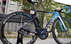 Canyon Aeroad CF SLX | Team Movistar Pro Bike