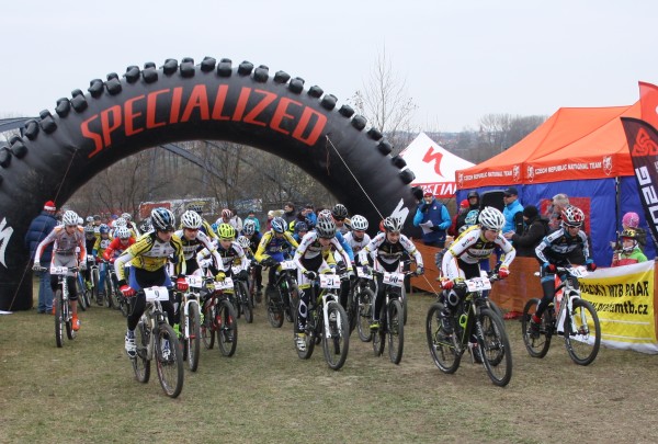 Jen dva závody rozhodnou o celkových vítězích Pražského MTB poháru 2015