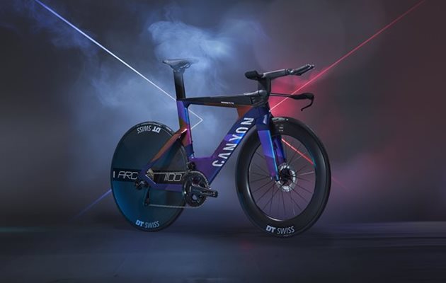 Canyon představuje speciální edici Speedmax CF SLX inspirovanou závodem Challenge Roth