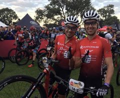 Cape Epic: Cink a Mantecon druzí